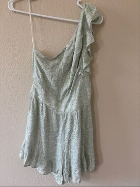 Promesa Light Sage Green One-Shoulder Ruffle Romper
